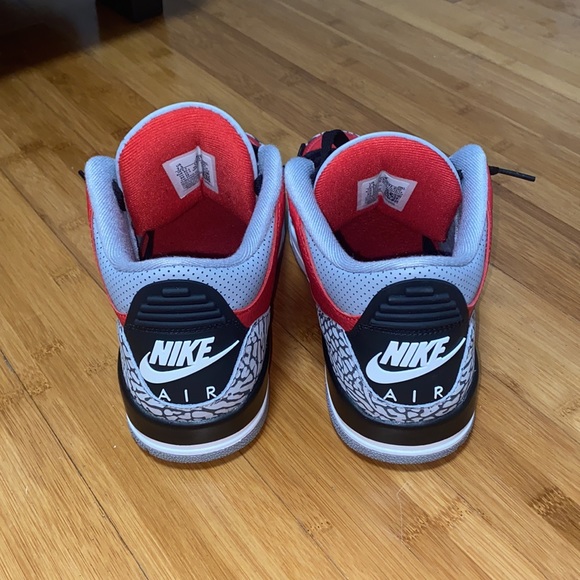 Jordan 3 Red Cement - Picture 4 of 5